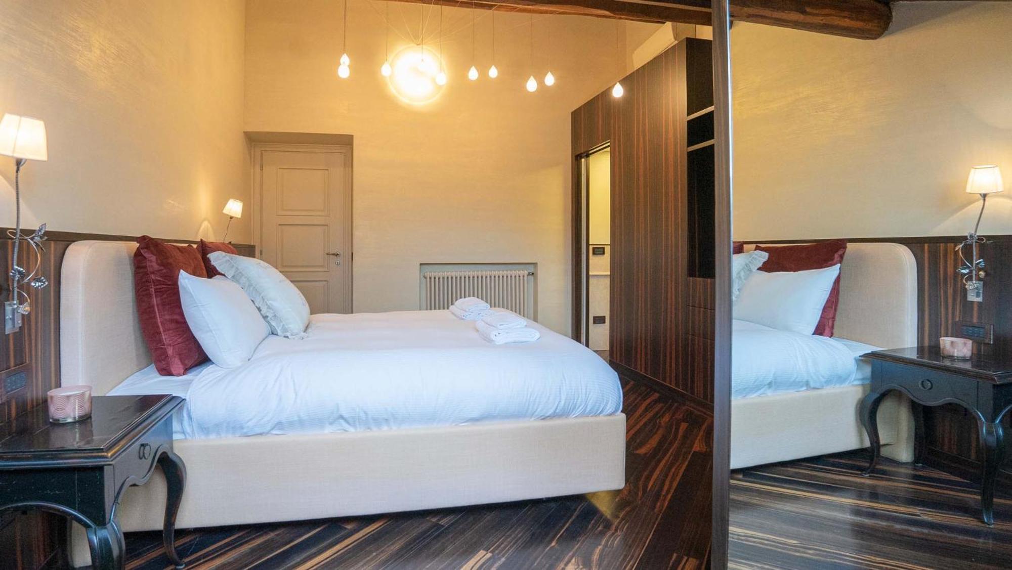 Piazza Venezia Charming Apartments With View روما المظهر الخارجي الصورة