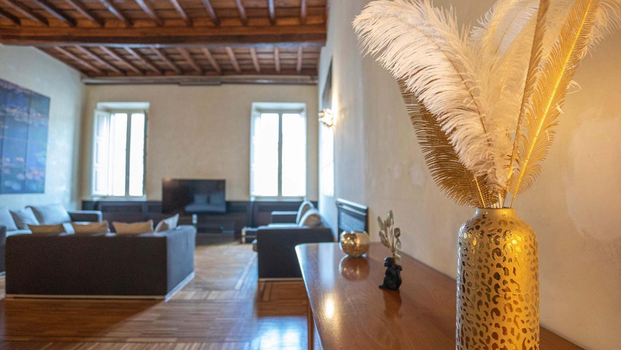 Piazza Venezia Charming Apartments With View روما المظهر الخارجي الصورة